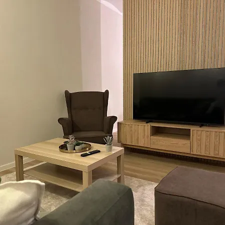 S Terasou Apartmán *